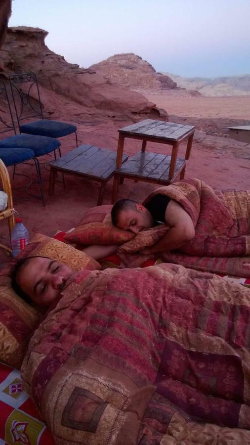 Wadi Rum Old Bedouin Camp Exterior photo